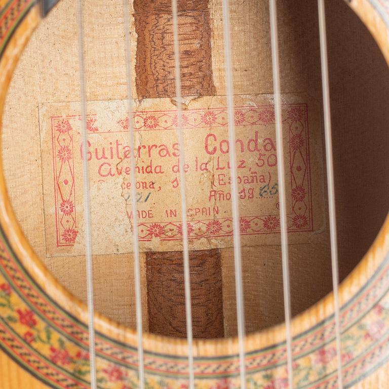 Condal Guitars, acoustic guitar, Spain, 1965.