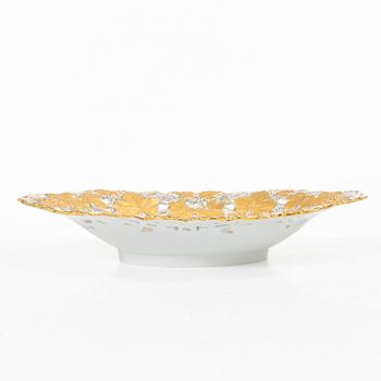 Meissen, Gallerkorg, porslin. Meissen, 1900-talets första hälft.