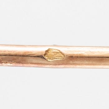 A brooch pin in the form of a beetle, 18K gold and silver with labradorite.