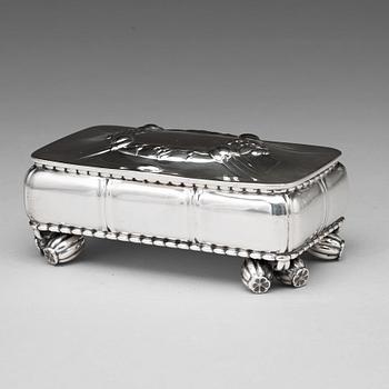 Georg Jensen, an 830/1000 silver box, Copenhagen 1919, design nr 133.