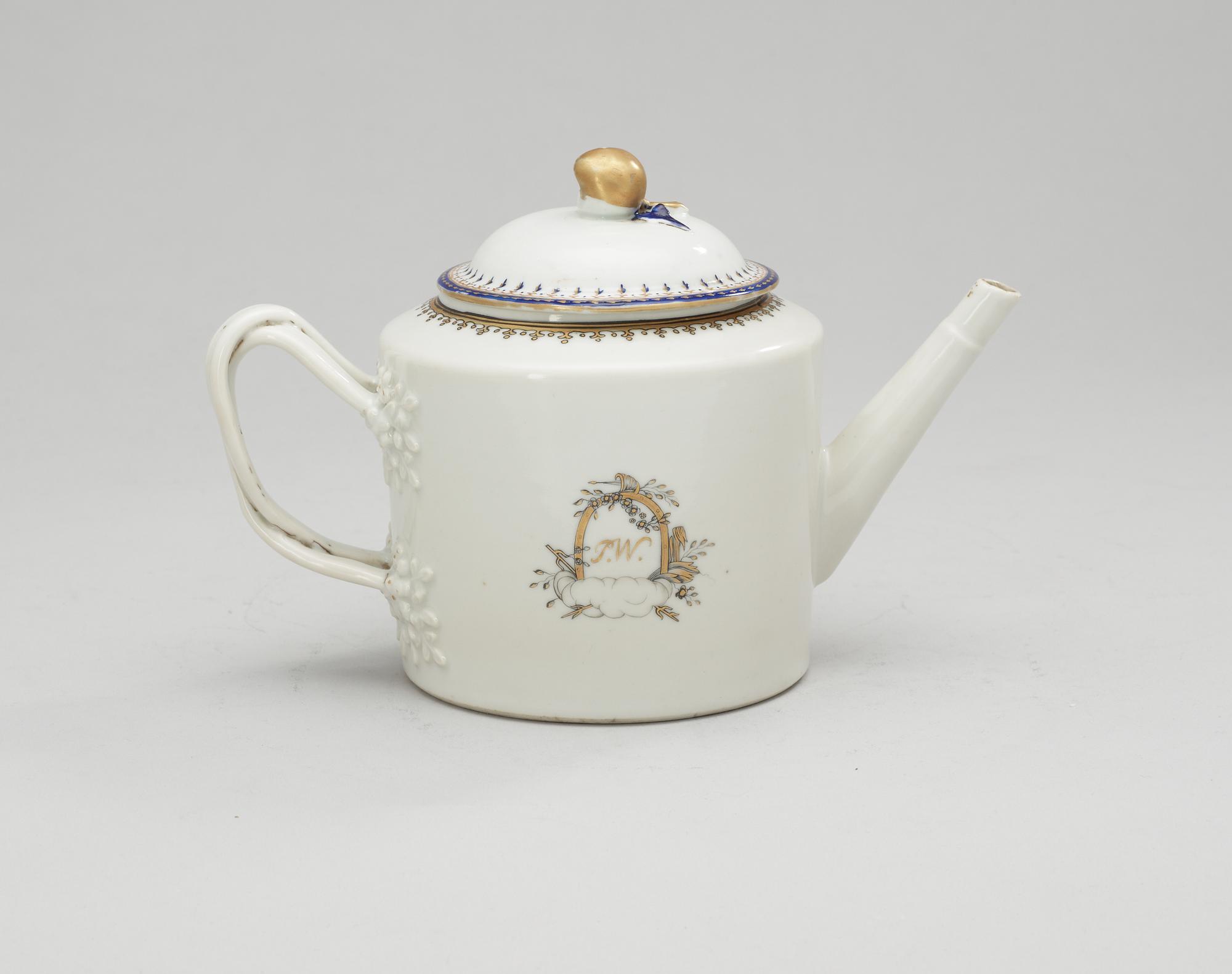 TESERVISDELAR, 5 st, kompaniporslin. Qing dynastin, Jiaqing (1796-1820).