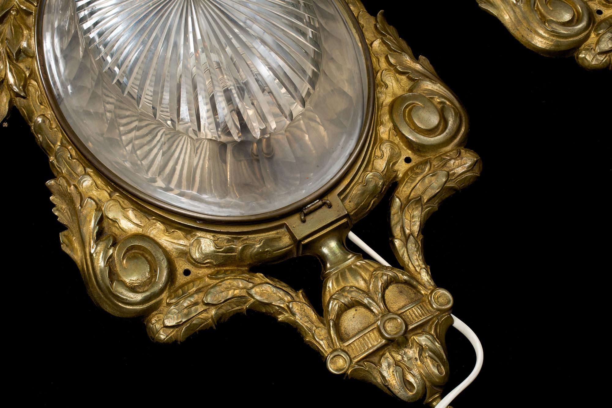 LAMPETTER, ett par, Louis XVI-stil, 1900-talets första hälft.