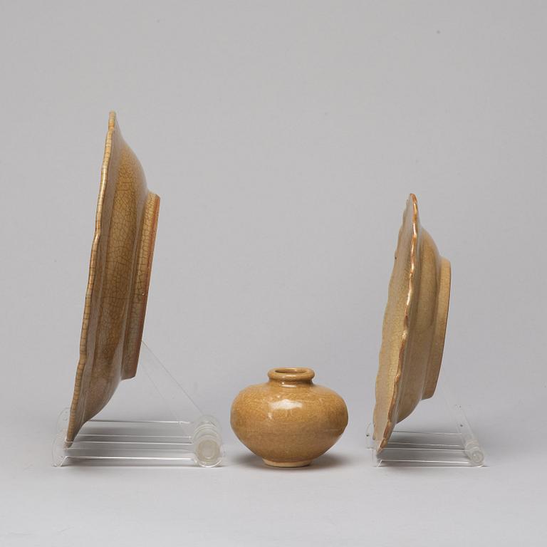 Two ge glazed Chinese dishes and a pot, South East Asian, 20th Century.