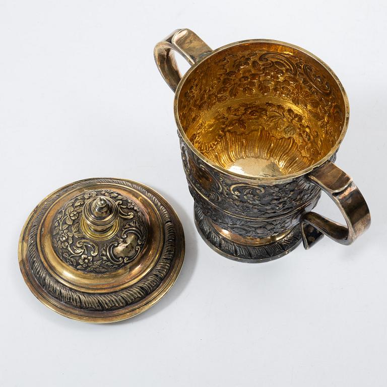 George Boothby, dryckeskanna, förgyllt silver, London 1725.