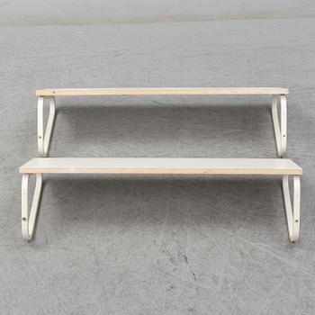ALVAR AALTO, a pair of model 112 painted wall shelves from Artek, Finland.