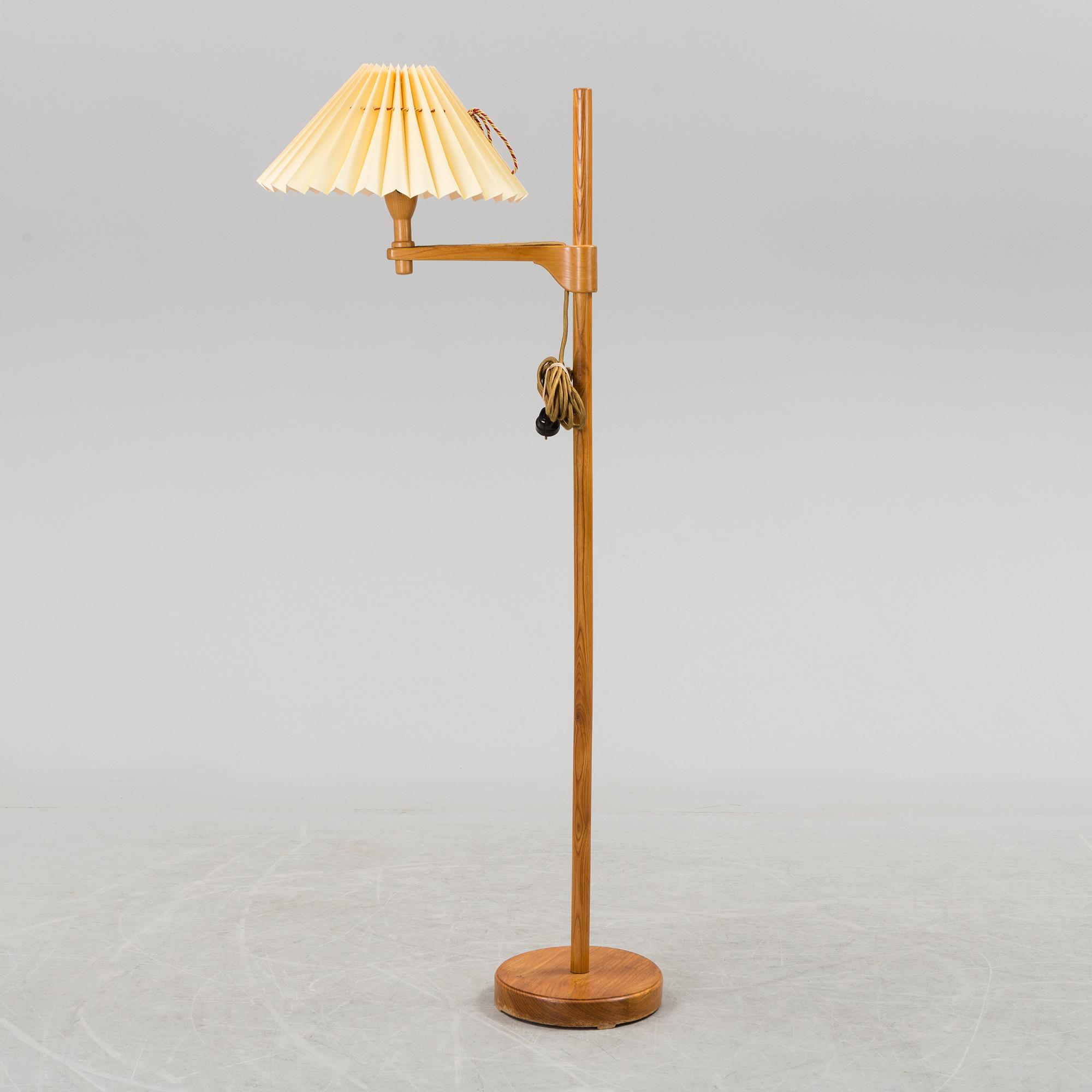 CARL MALMSTEN, a 'Staken' teak standard light.