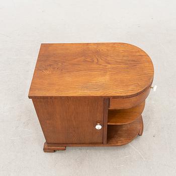 A 1930/40s oak side table.
