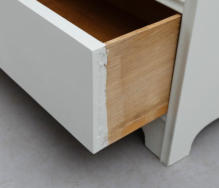 VITRINSKÅP, jugend, 1900-talets början.