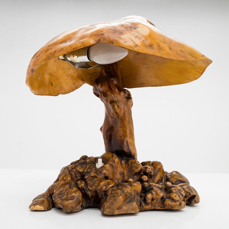 A Finnish 1940s burl table light, Rukajärvi 1943.