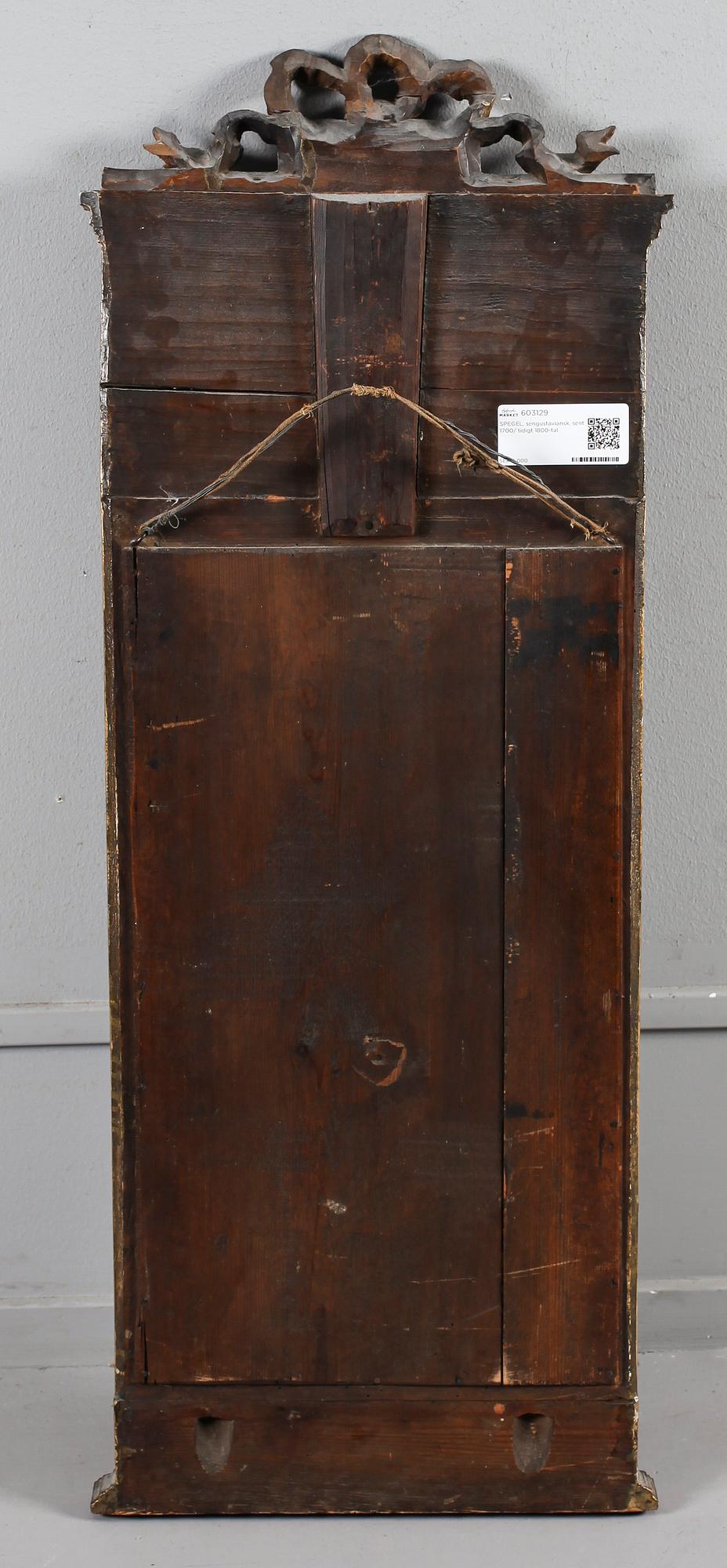 SPEGEL, sengustaviansk,  tidigt 1800-tal.