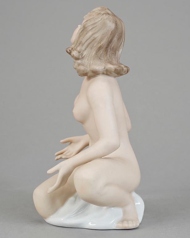 FIGURIN, porslin. Wallendorf, Tyskland, efter 1963.