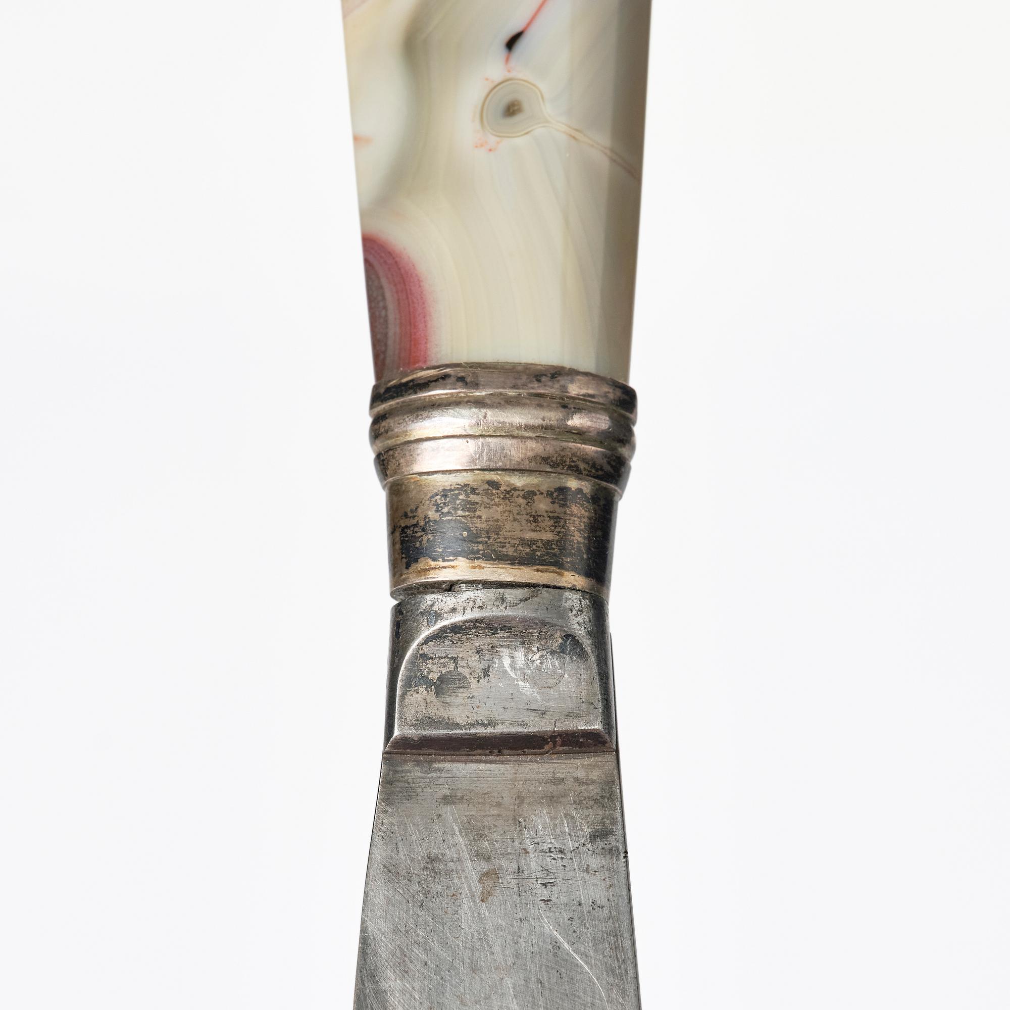 A presumably German baroque agate and silver-moutned letter opener, early 18th century.