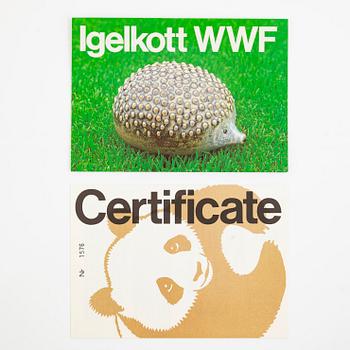 Lisa Larson, figurin, "Igelkott", Gustavsberg för NK, Nordiska Kompaniet i samarbete med WWF. Limiterad upplaga 2200.