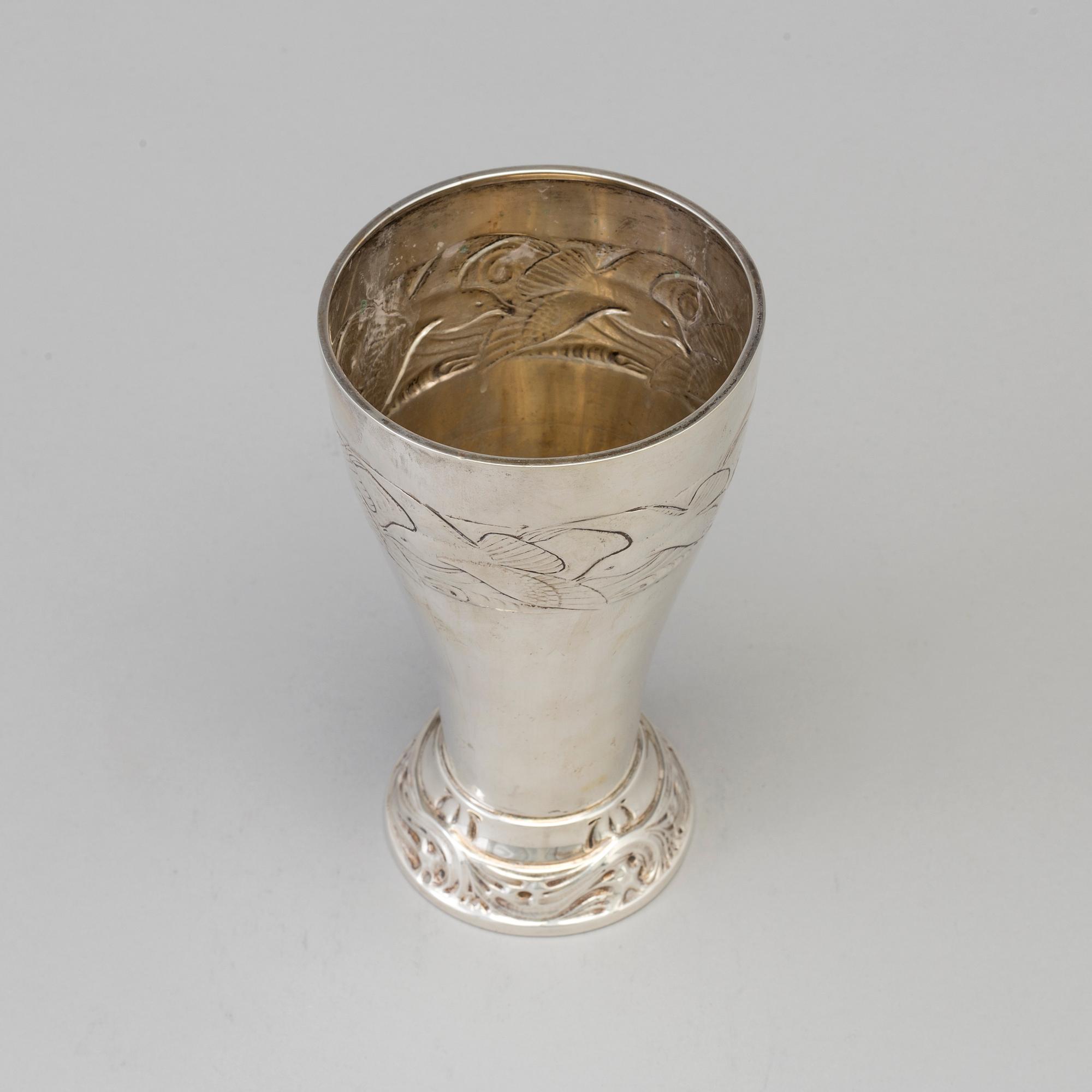 A Swedish Art Nouveau silver beaker, maker's mark K Anderson, Stockholm, 1917.