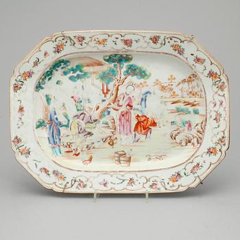STEKFAT, porslin, Kina, Qianlong, 1700-tal.
