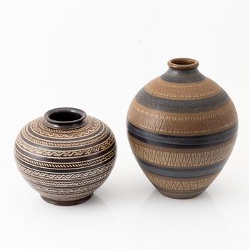 A pair of stoneware vases by Arthur Andersson, Vallåkra.