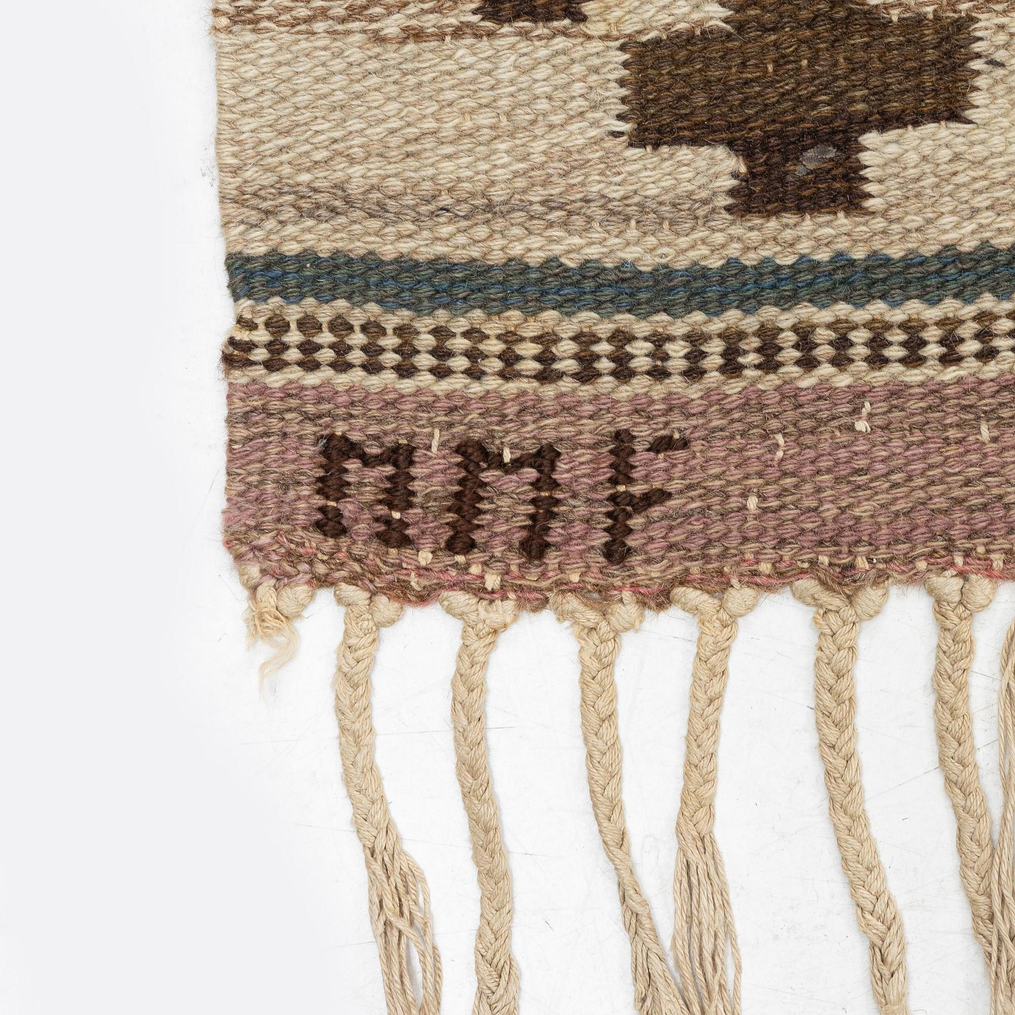 Märta Måås-Fjetterström, matta, "Herrumsmattan", rölakan, 329 x 258 cm, signerad MMF.