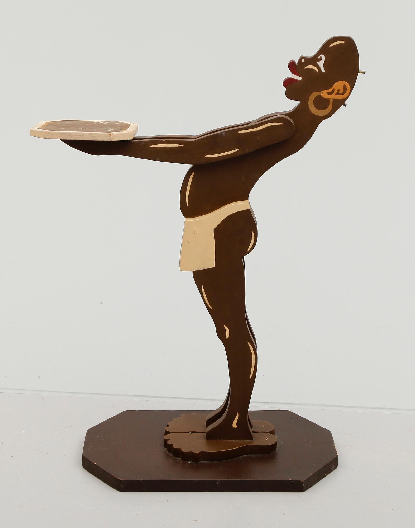 VISITKORTSBORD, 1900-talets första hälft.