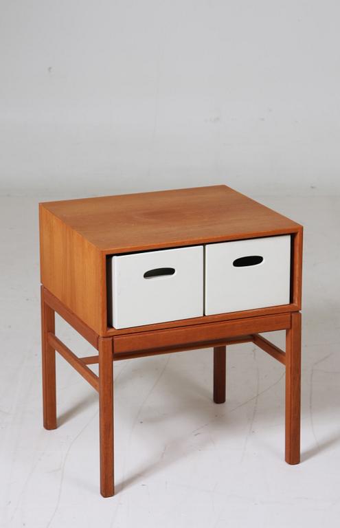 HALLBORD, "Casino", Engström & Myrstrand, Tingströms Bra Bohag.