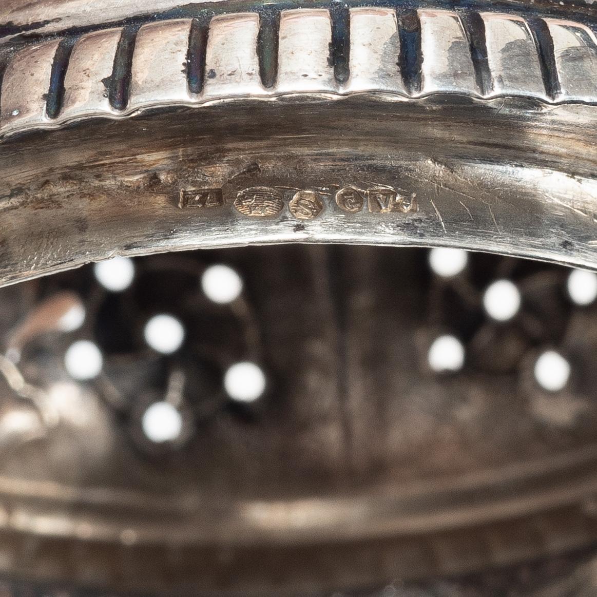 K. Anderson, a Rococo style silver shaker, Stockholm 1928.