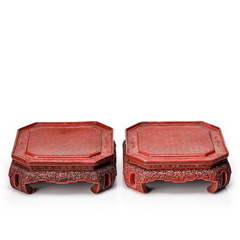 921. A pair of lacquer stands, Qing dynasty (1644-1912).