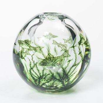 Edward Hald, Vas, glas, "fiskgraal", Orrefors, 1900-talets mitt.