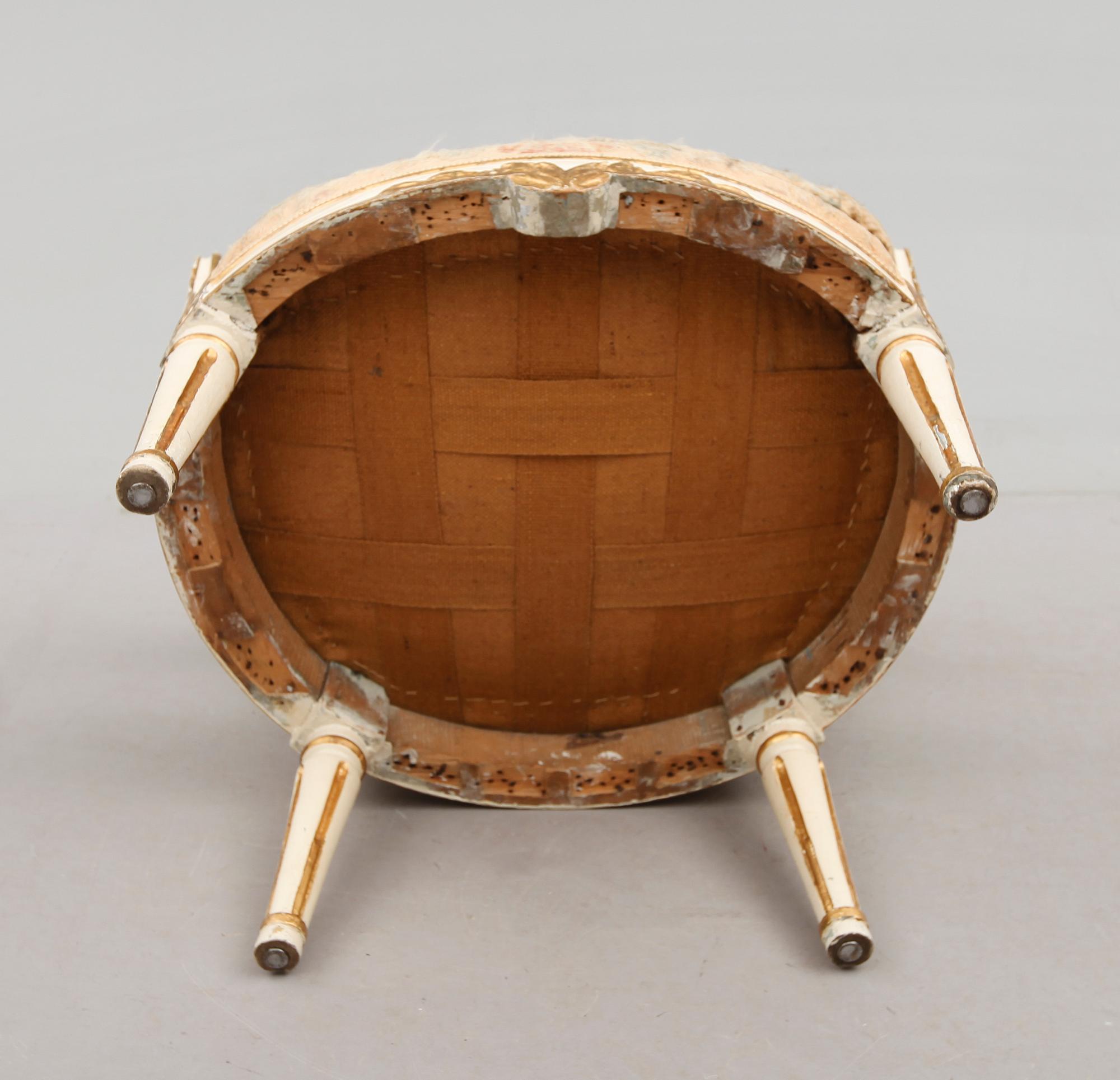 KARMSTOL, gustaviansk, 1700-talets slut.