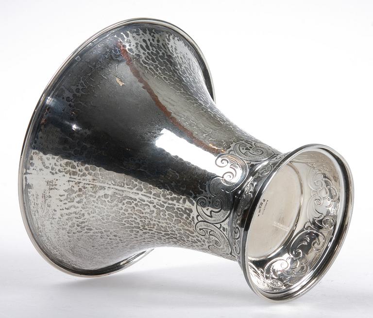 SKÅL, silver, K. Anderson, 1927. Vikt ca 362 gr.