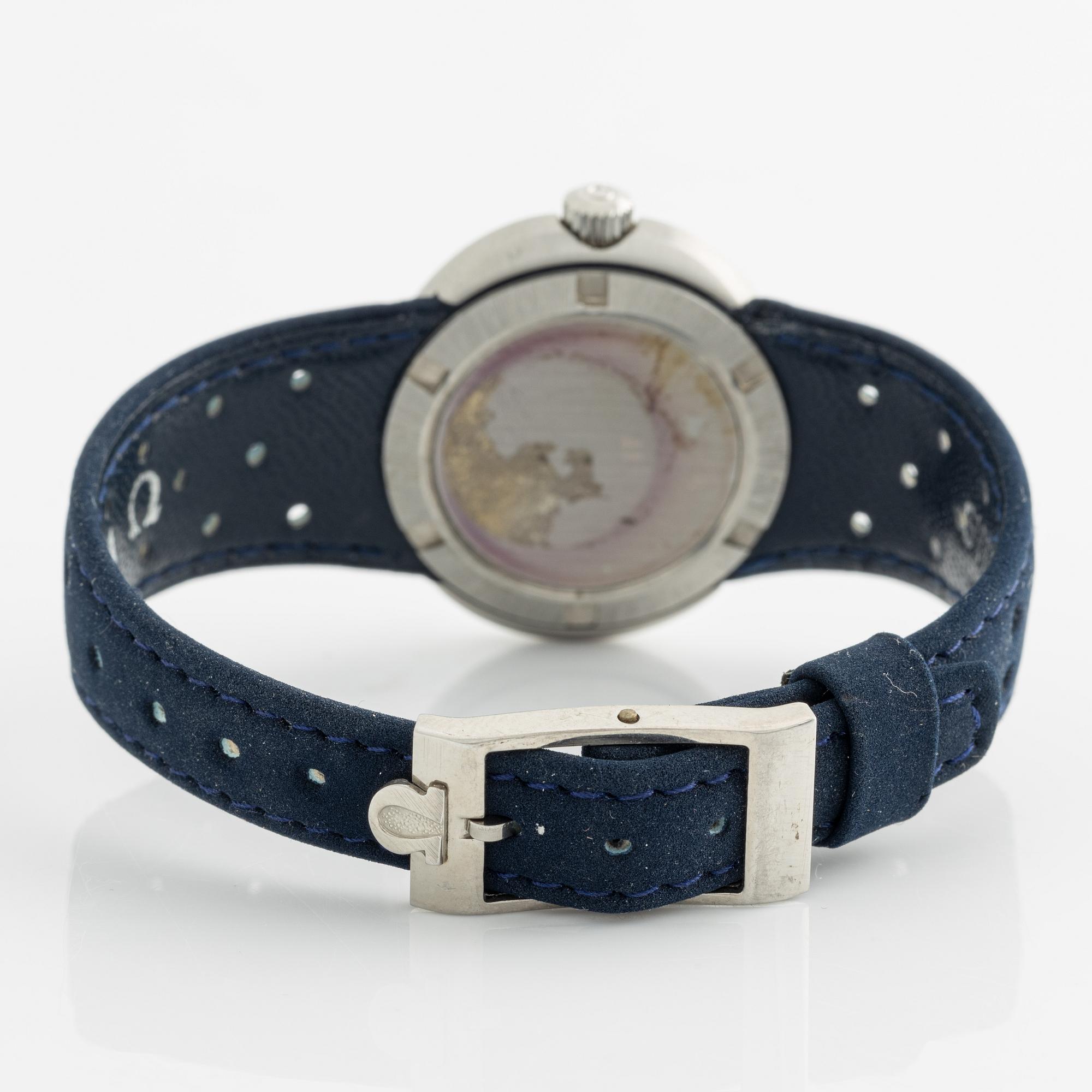 Omega, Genève, Dynamic, wristwatch, 30 x 26 mm.