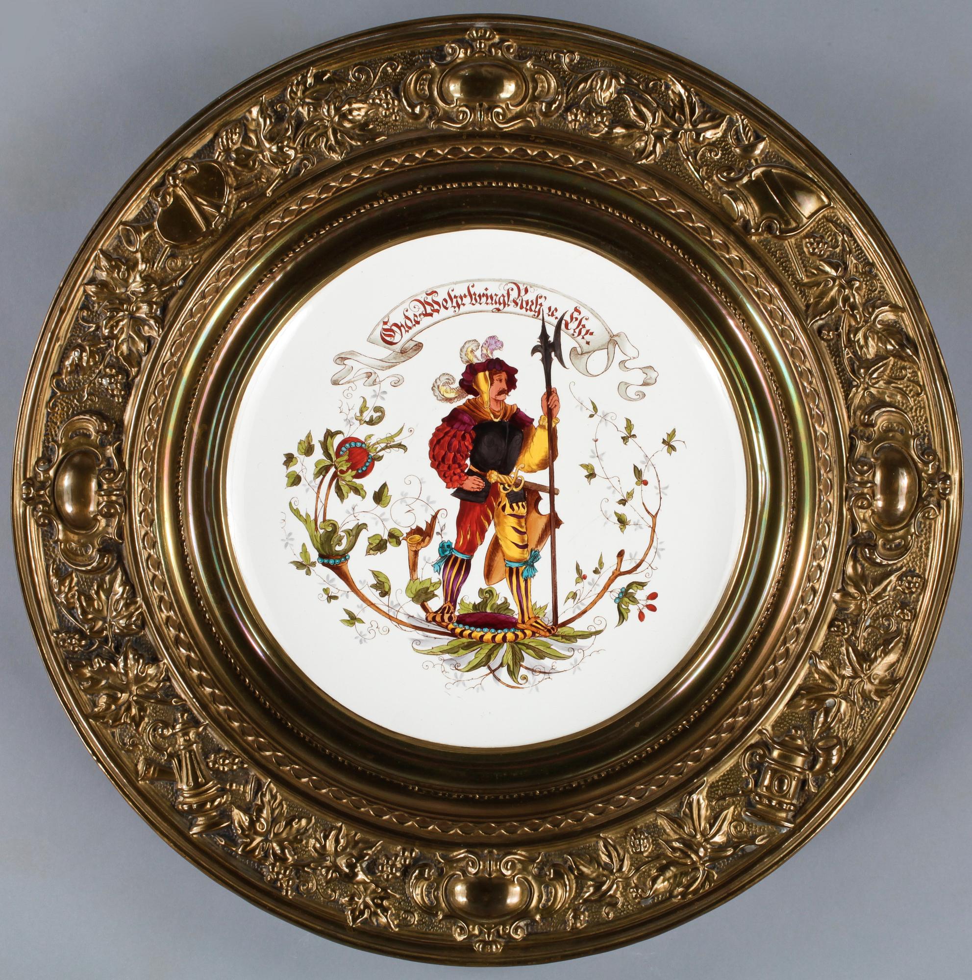 VÄGGDEKORATION, porslin mässing, 1800/1900-tal.
