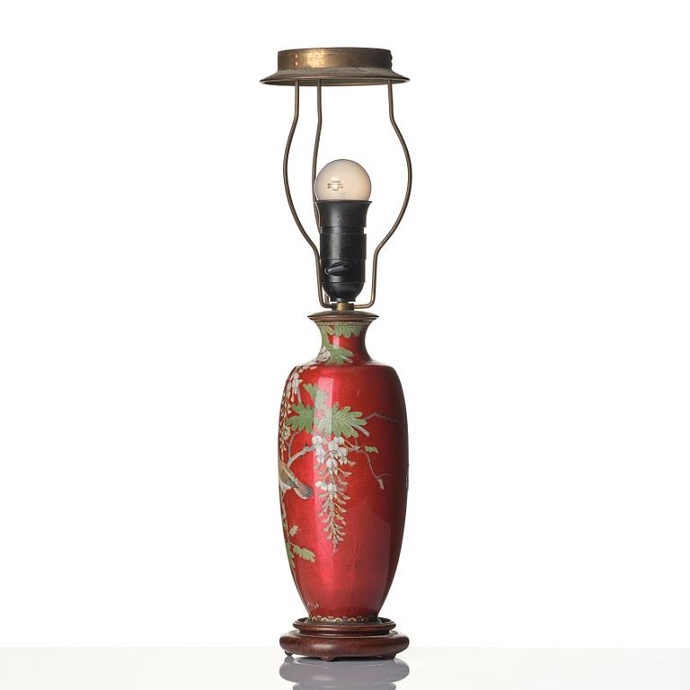 A Japanese enamel vase and lamp, Meiji (1868-1912).