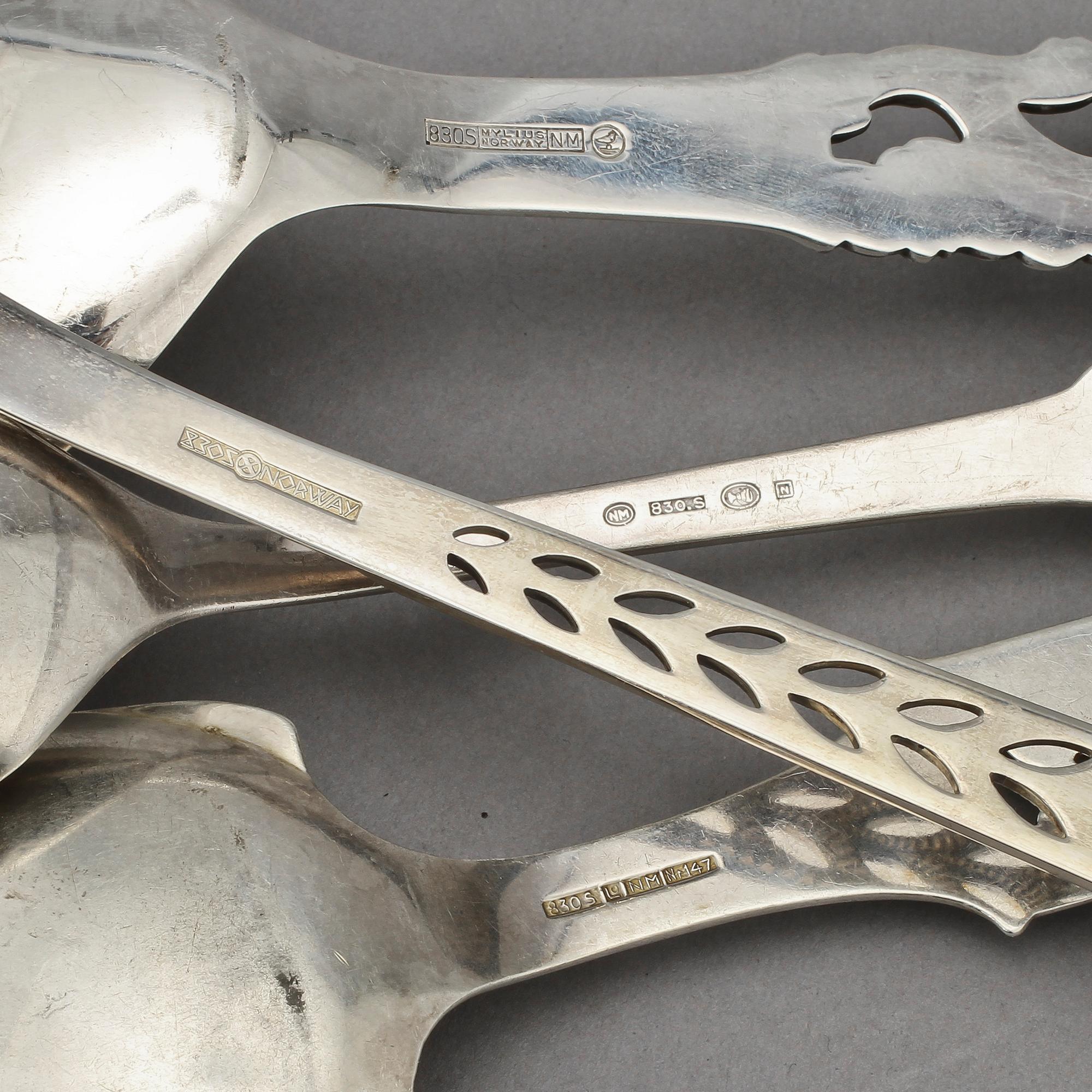 SERVERINGSBESTICK, 4 st, silver, 1900-tal. Vikt 353 g.