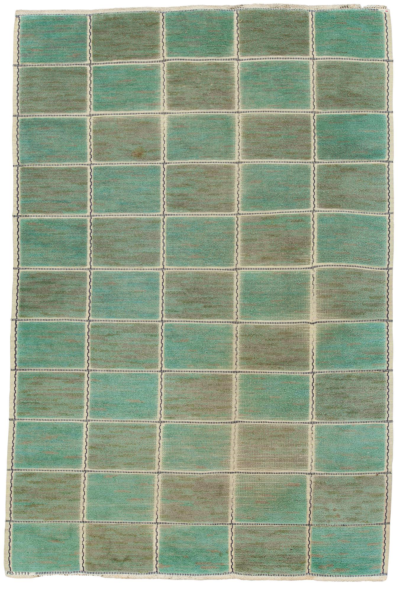 MÄRTA MÅÅS-FJETTERSTRÖM, a carpet, knotted pile in relief, "Rutig grön halvflossa", 311 x 207 cm, signed AB MMF.