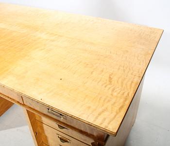 SKRIVBORD. 3 delat. 1900-tal.