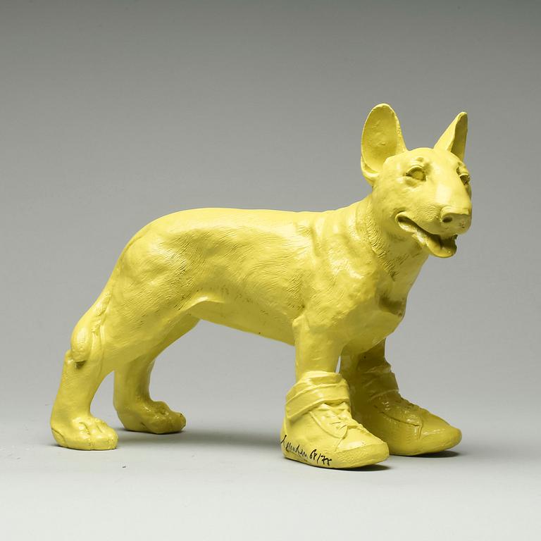 WILLIAM SWEETLOVE, skulptur, glasfiber, signerad och numrerad 68/75.