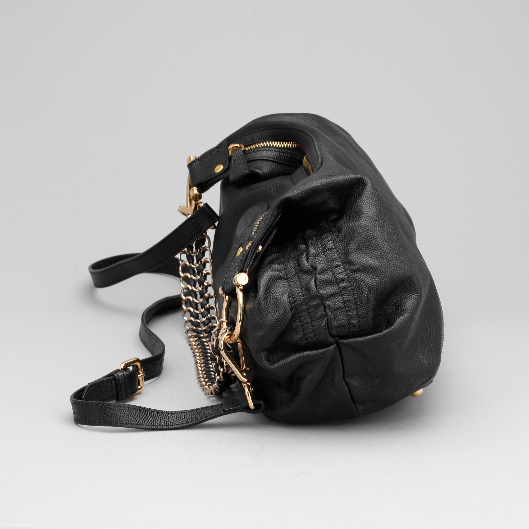 VÄSKA, Tod's.