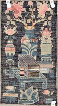 MATTA, antik/semiantik, Kina, ca 136 X 74 cm.
