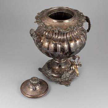 A silver plate Neo-Rococo samovar, circa 1900.