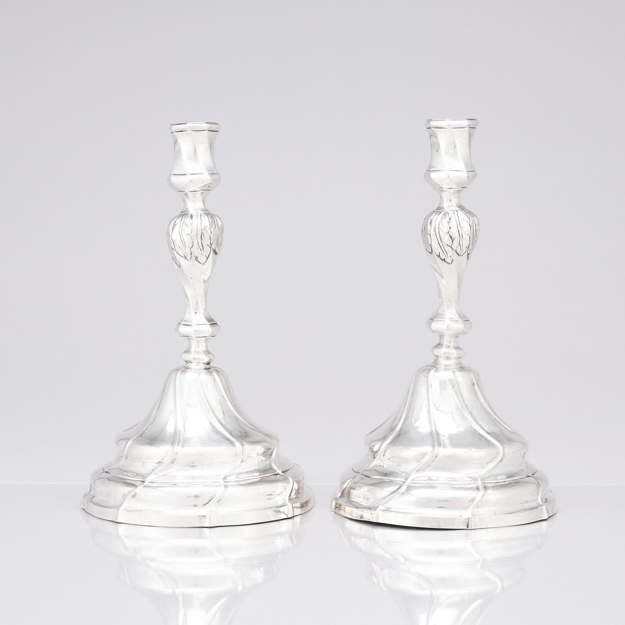 Stephan Halling, ljusstakar, ett par, silver, Örebro 1775. Rokoko.