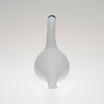FIGURIN, glas, signerad och numrerad O.Toikka Nuutajärvi, 1802/2007.