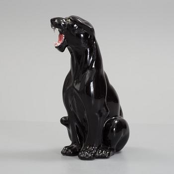 An Italian ceramic figurine of a panther, 1970's/80's.