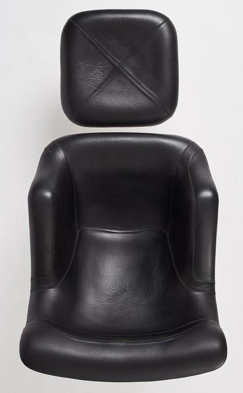 Yrjö Kukkapuro, a 'Karuselli' swivel chair, Avarte, Finland.