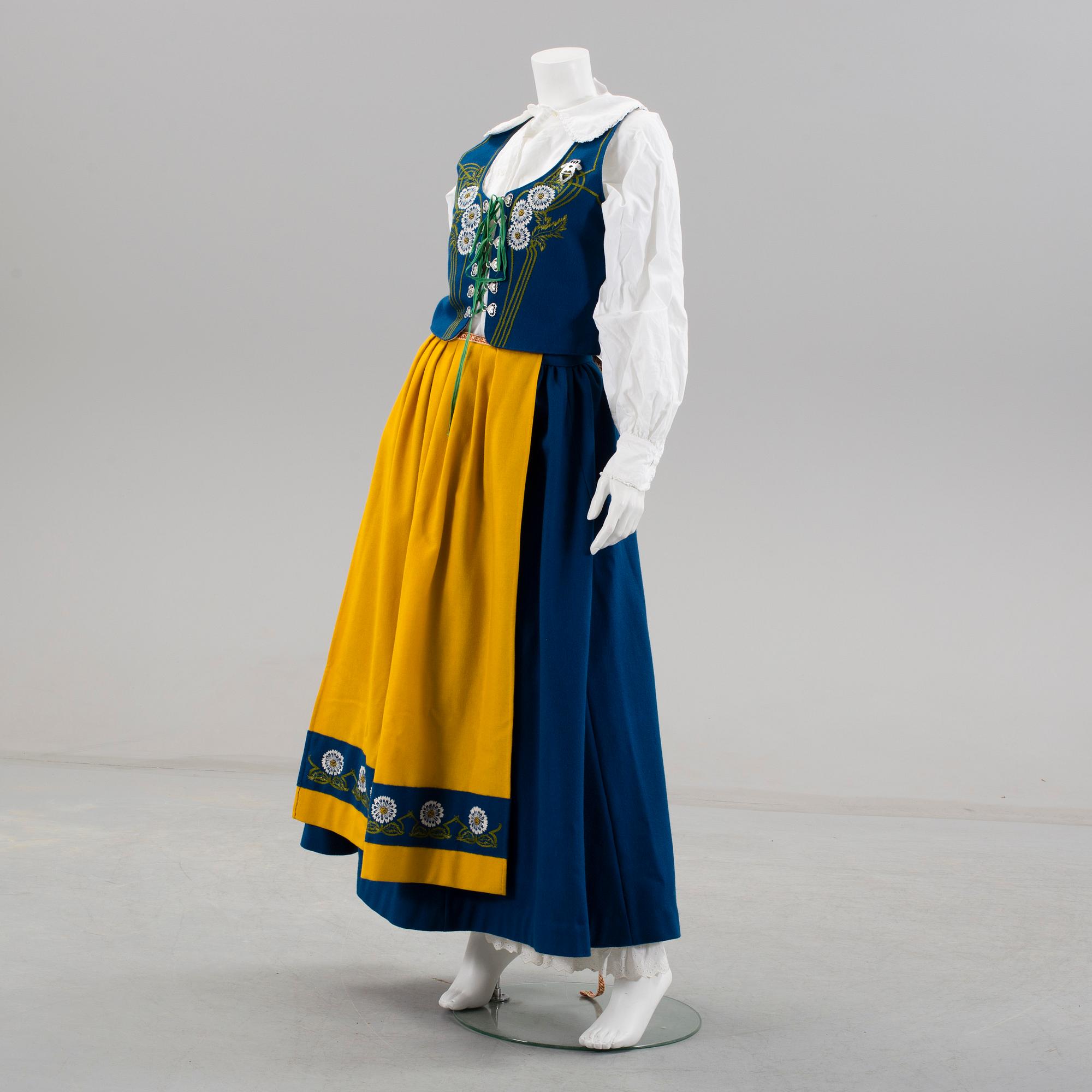 FOLKDRÄKT, "Sverigedräkten", 7 delar.