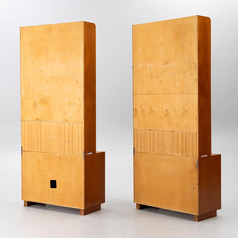 Josef Frank, two model B2112 bookcases, Firma Svenskt Tenn, Sweden, before 1985.