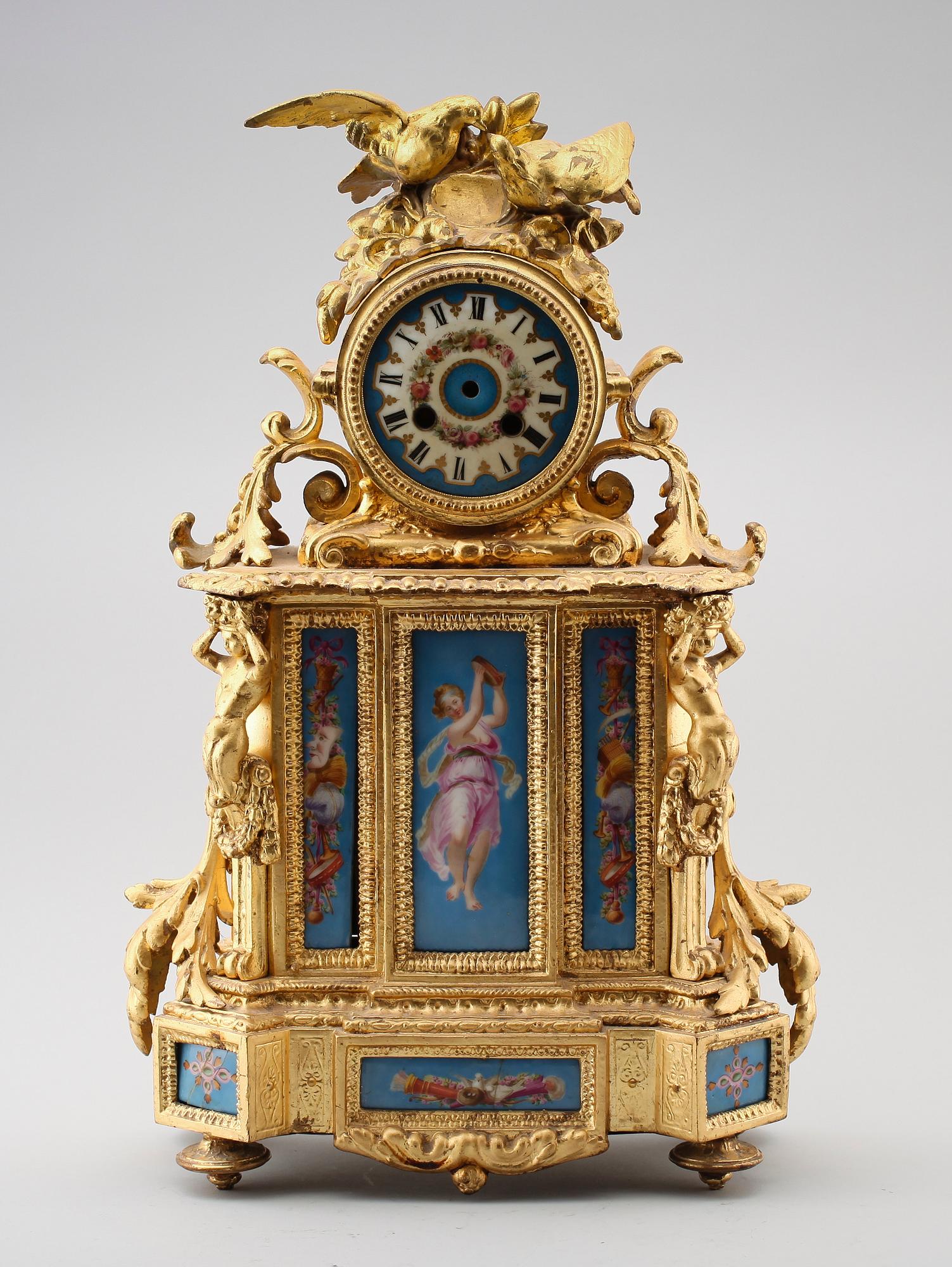 BORDSPENDYL, Frankrike, 1800-tal.
