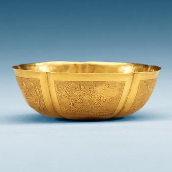 A engraved flower-shaped gold bowl, Qing dynasty, 18th Century.