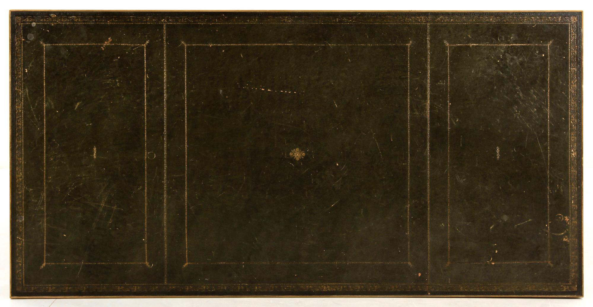 SKRIVBORD, engelsk stil, 1900-talets andra hälft.