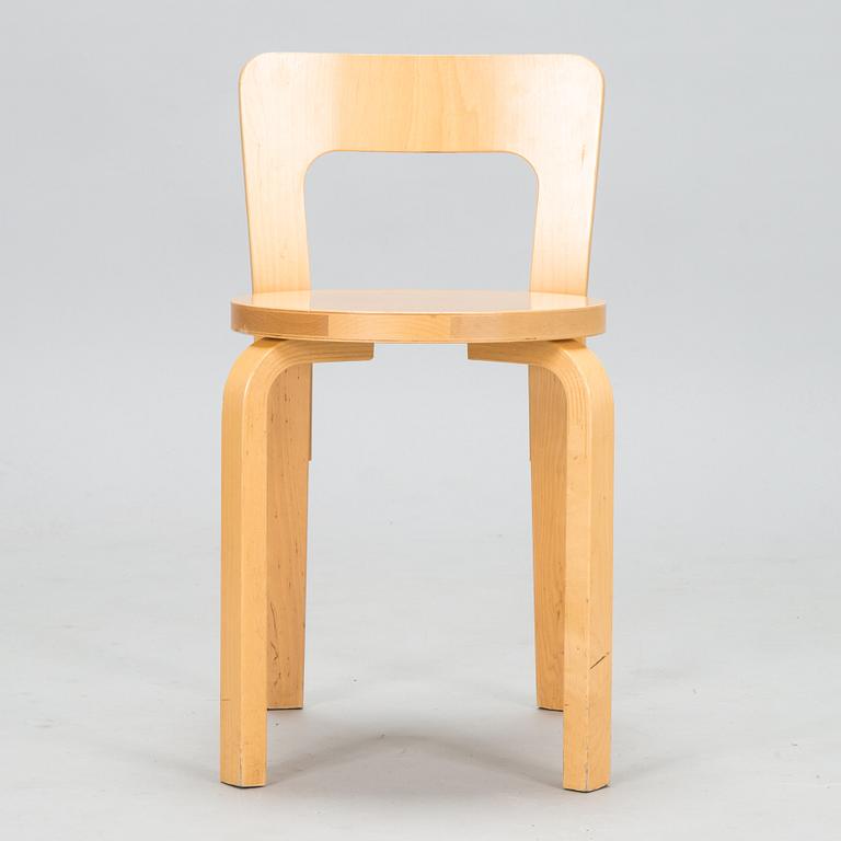 Alvar Aalto, a late 20th century '65' chair for Artek,