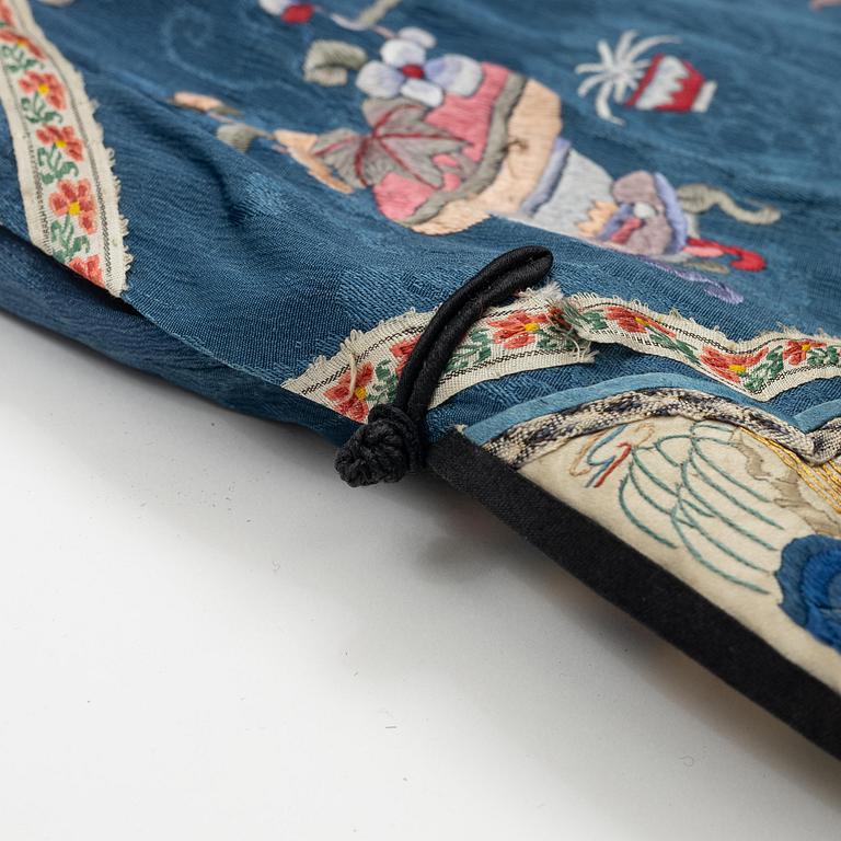 Rock, broderat siden, sen Qingdynasti.