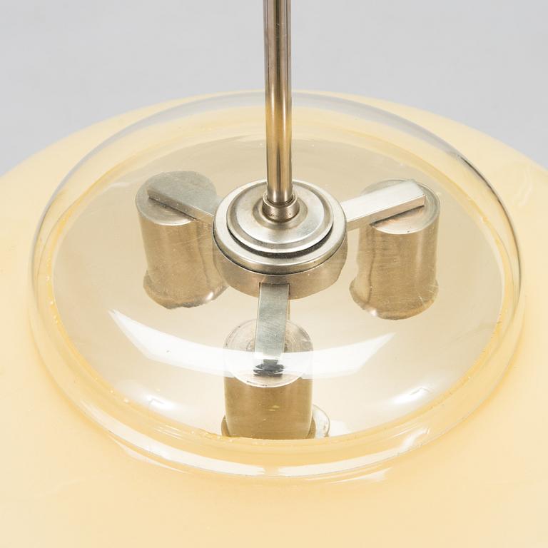 Paavo Tynell, a 1930's pendant light for Taito.